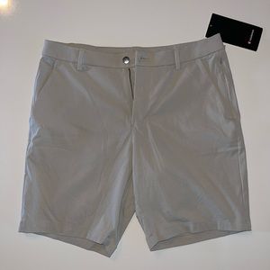Men’s Lululemon Commission classic-fit short.  9” inseam - size 32